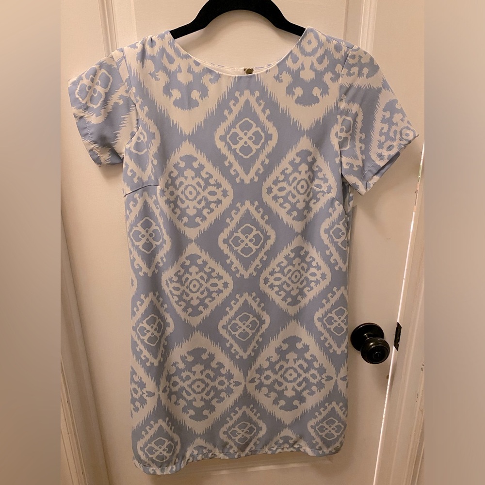 Blue and white Lulu dress with zipper.